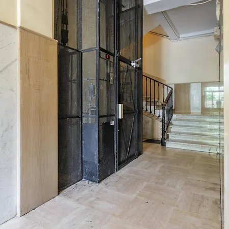 Apartment Magnifique Boulevard Gambetta - B